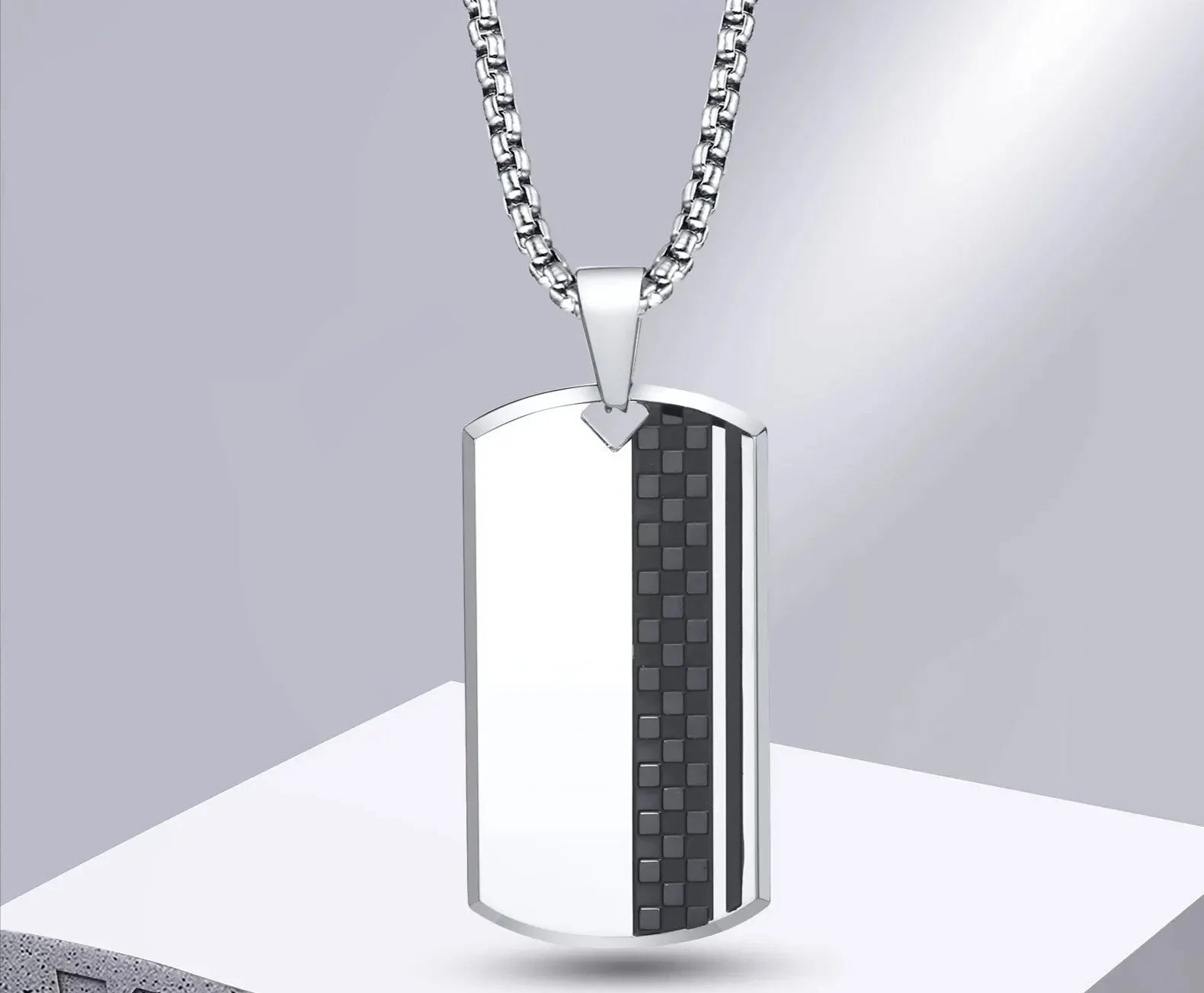 Elegant 925 Sterling Silver Necklace for Men – Vintage-Inspired Pendant -L005