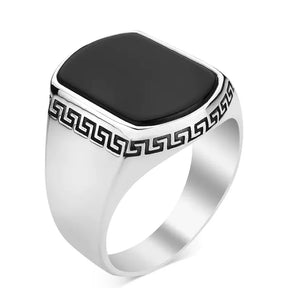 MODERN BLACK UNIQUE RING