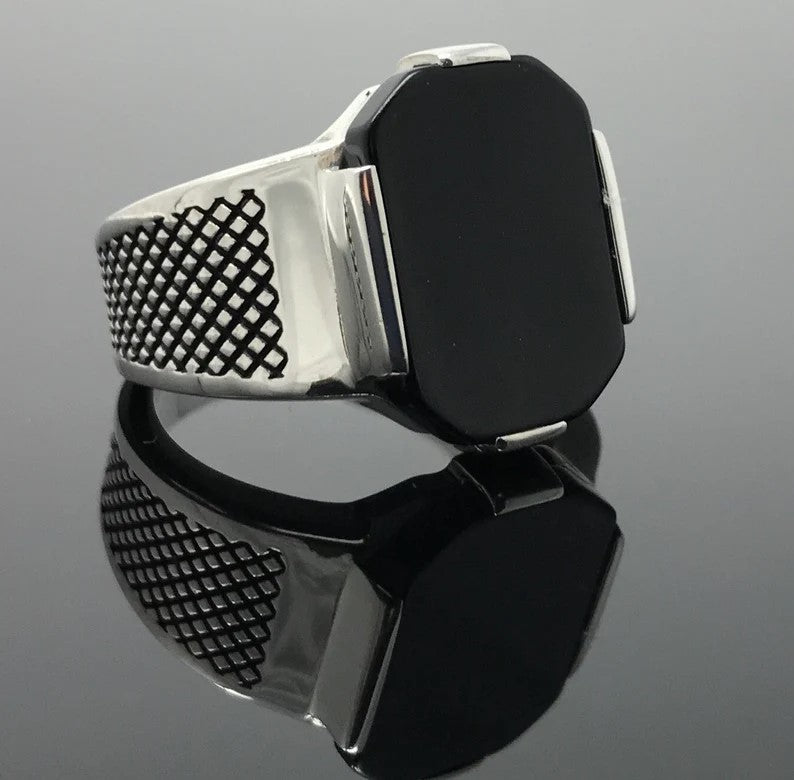 Sterling Silver Black Onyx Elegant & Plain Men's Ring